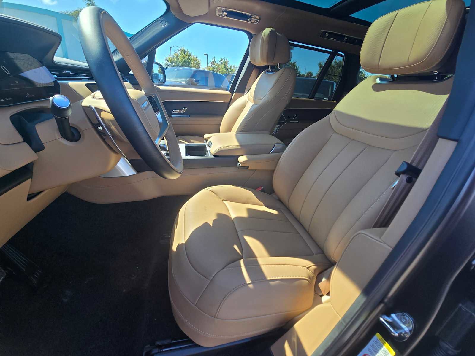 New 2025 Land Rover Range Rover Autobiography image 25