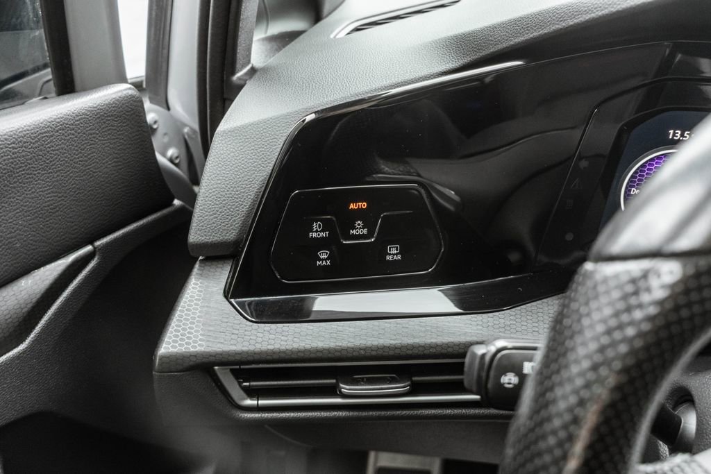 Used 2023 Volkswagen GTI Autobahn image 18