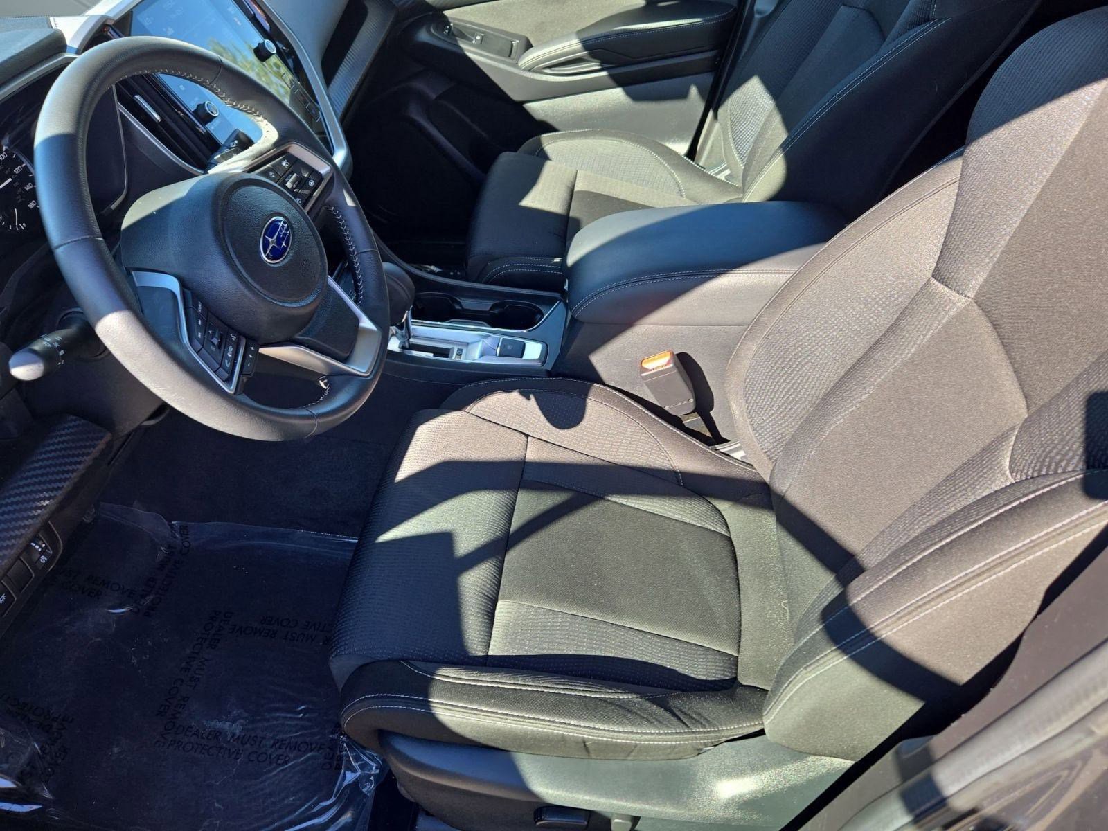 Used 2024 Subaru Ascent Premium w/ Convenience Package image 4