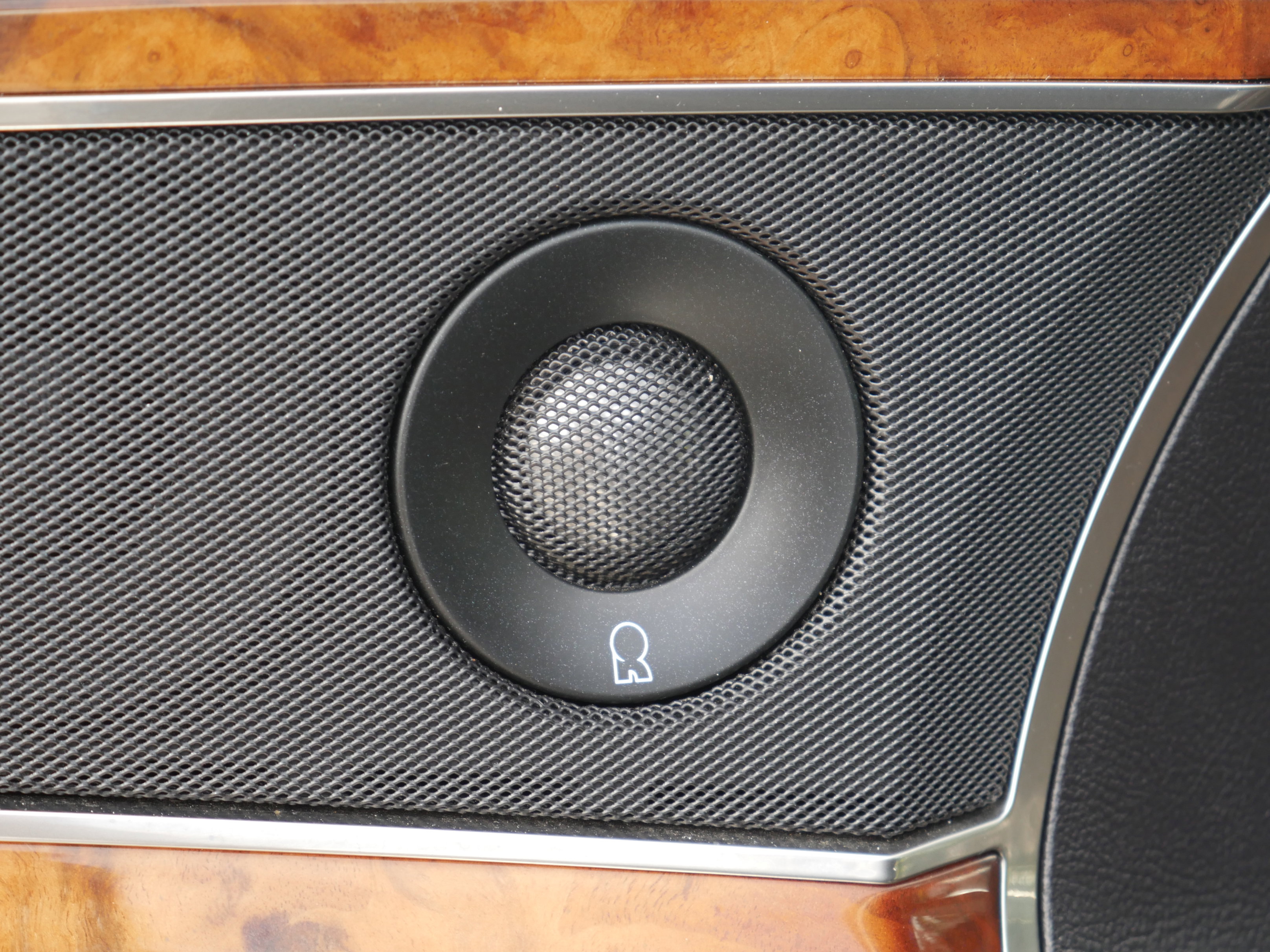 Used 2019 Lincoln Nautilus Reserve image 36