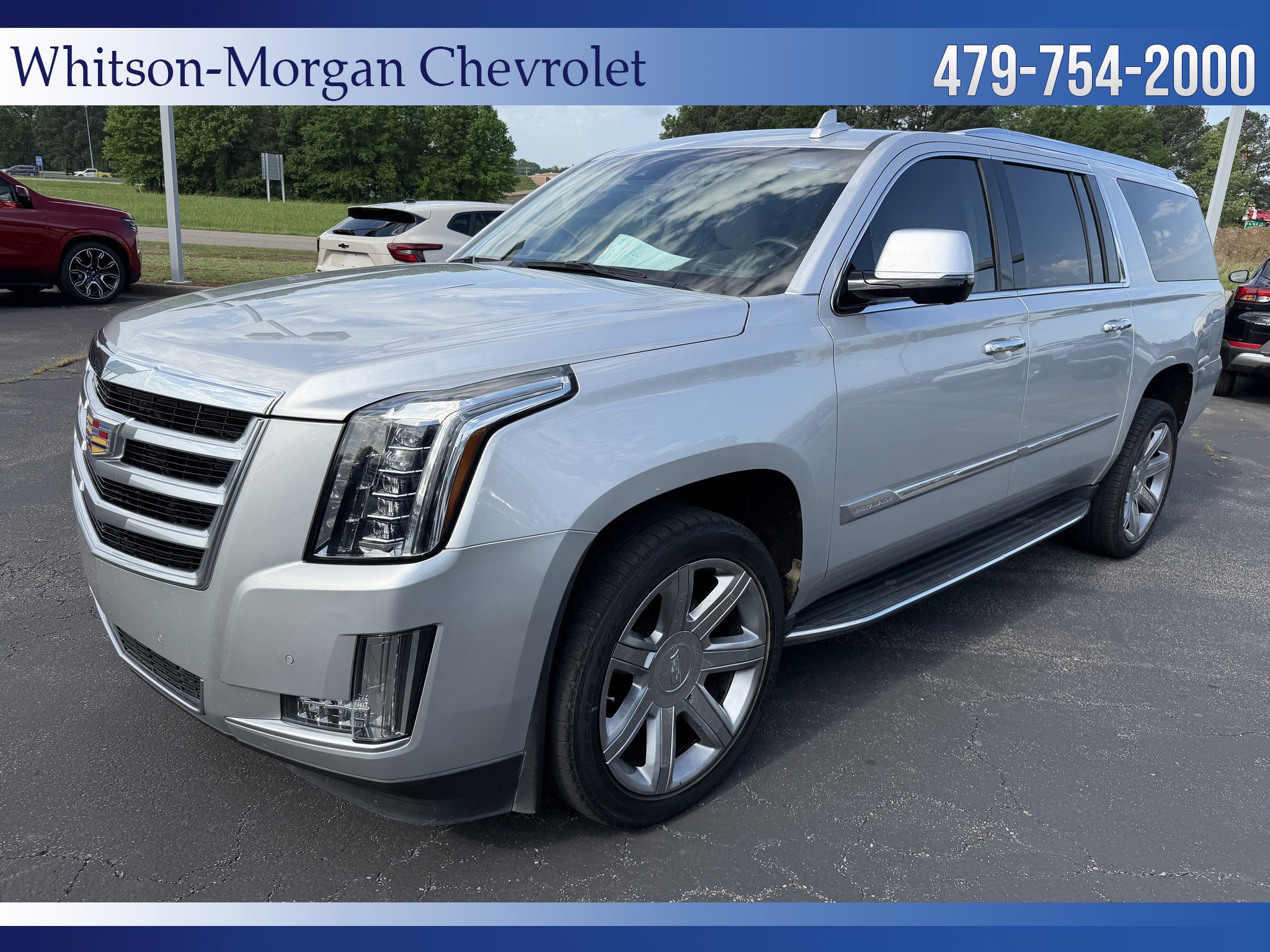 Used 2016 Cadillac Escalade ESV Luxury RWD image 1