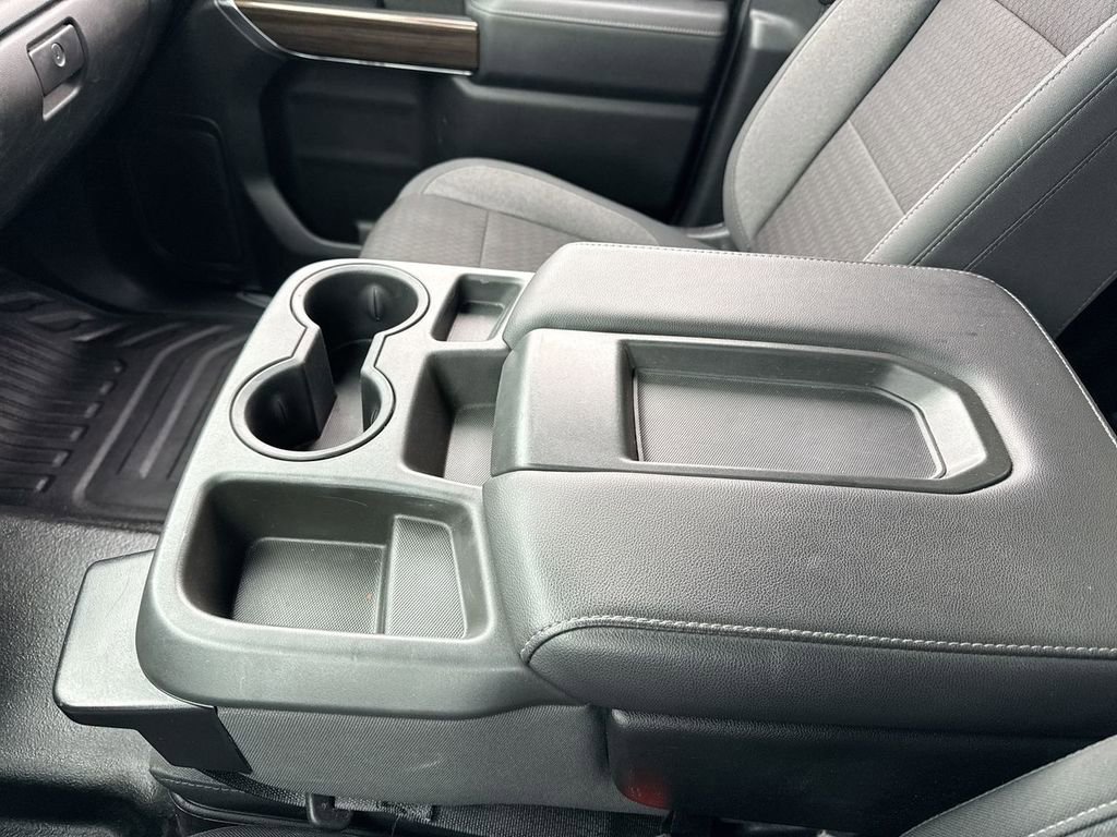 Used 2020 Chevrolet Silverado 1500 LT w/ Convenience Package image 21