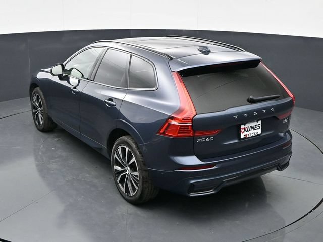 Used 2025 Volvo XC60 B5 Plus AWD/4WD image 32