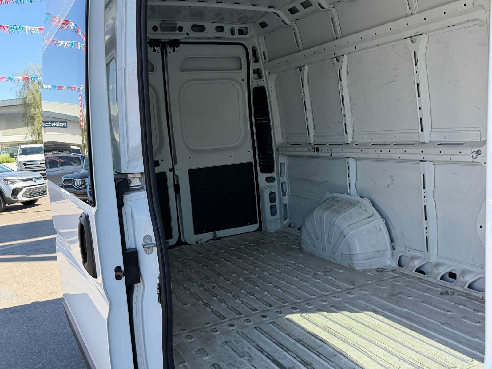 Used 2023 RAM ProMaster 3500 FWD image 23