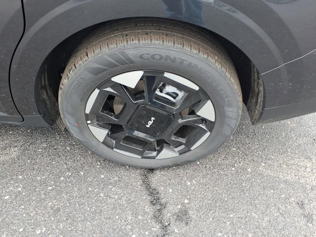 New 2026 Kia Carnival EX image 9