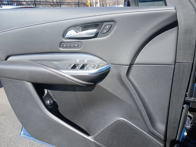 Used 2024 Cadillac XT4 Premium Luxury AWD/4WD image 20