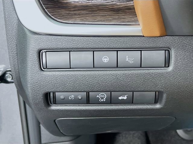 New 2026 Nissan Rogue Platinum w/ Platinum Premium Package image 9