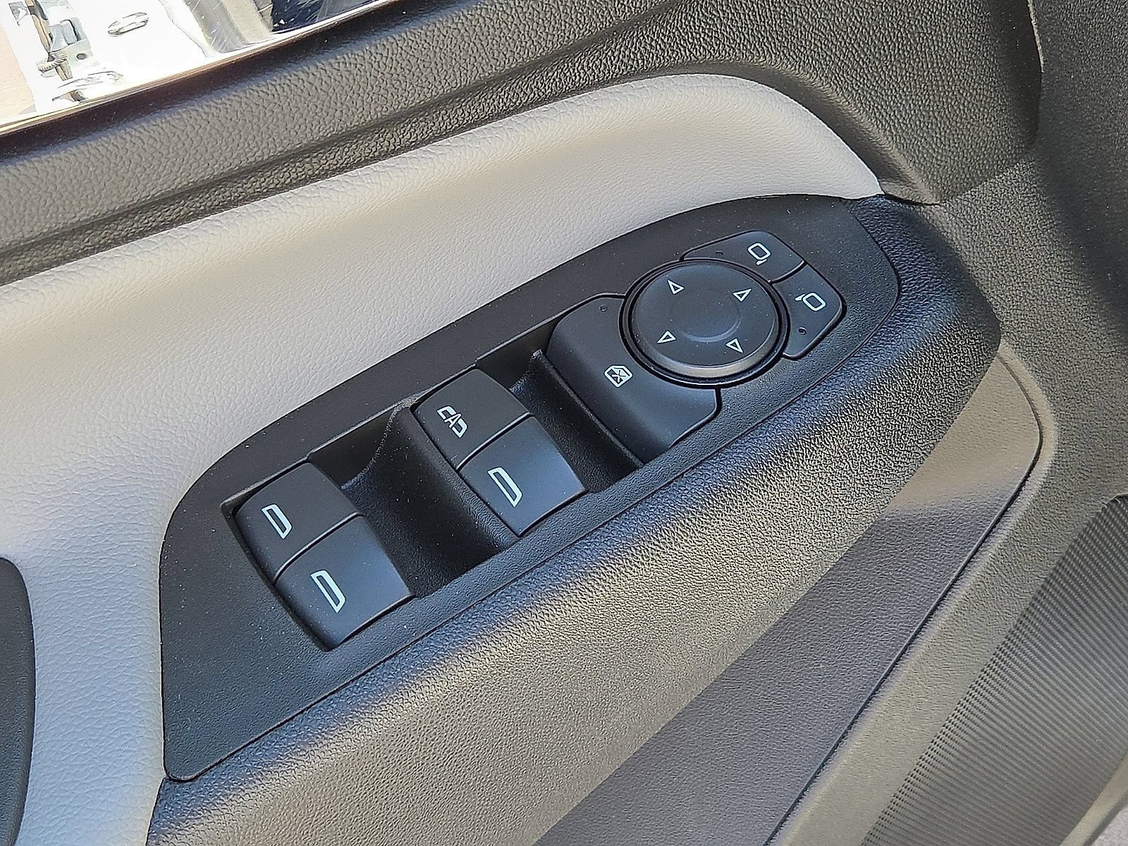 Used 2022 Chevrolet Equinox LT FWD image 22