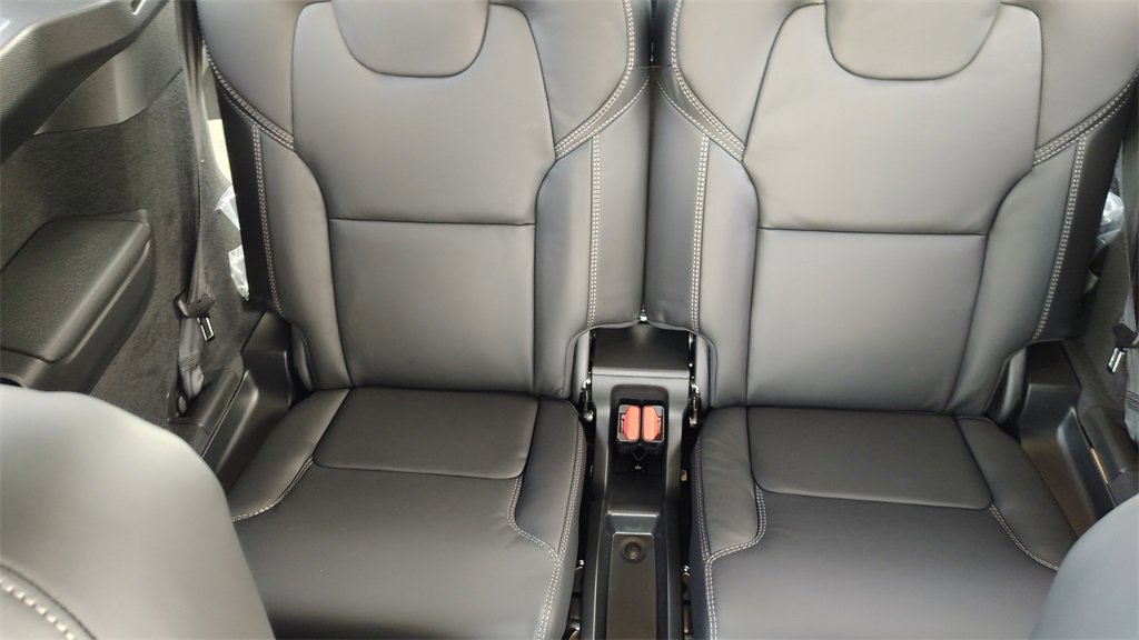 New 2026 Volvo XC90 B6 Ultra image 32