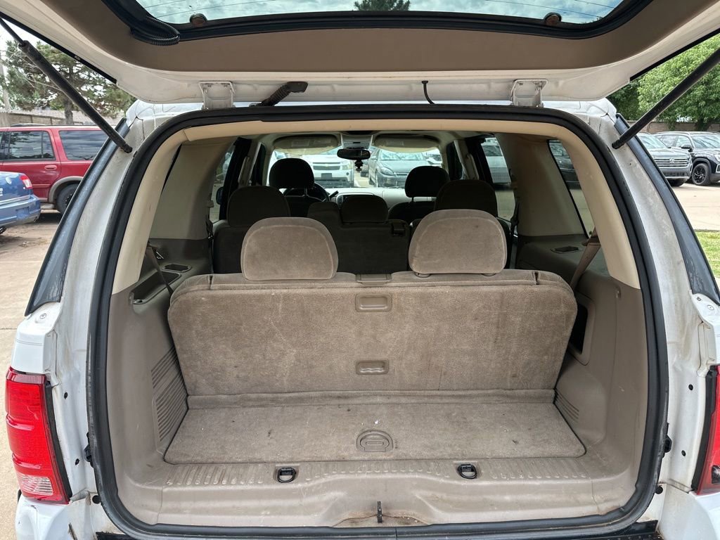 Used 2003 Ford Explorer XLT RWD image 13