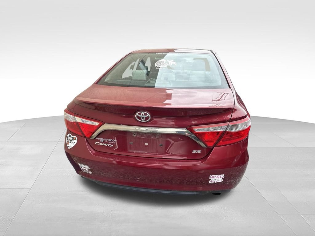 Used 2017 Toyota Camry SE FWD image 8