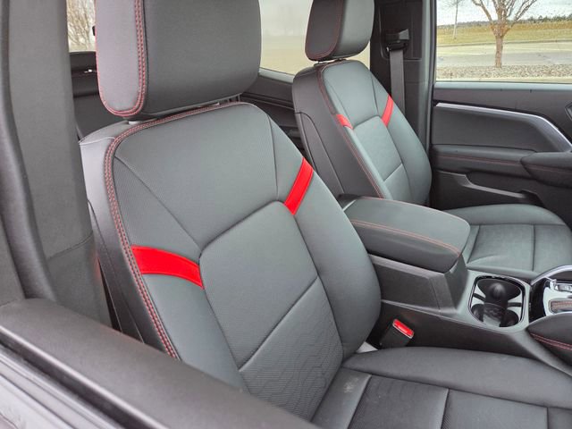 Used 2024 Chevrolet Colorado Z71 w/ Z71 Convenience Package 2 image 36