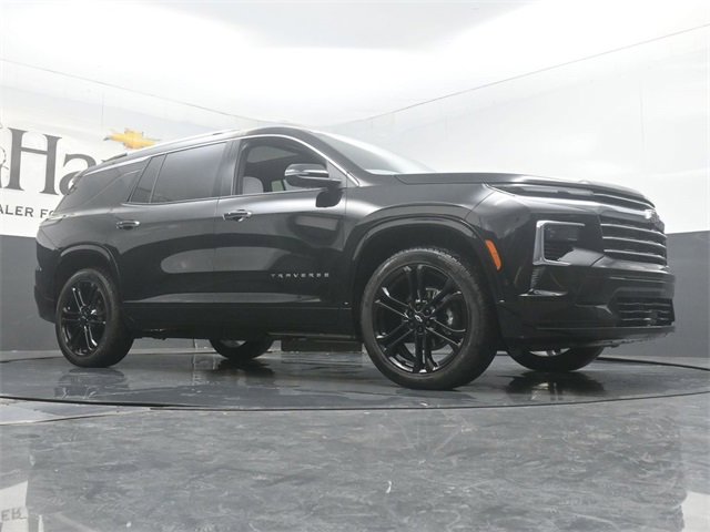 New 2025 Chevrolet Traverse High Country w/ LPO, Floor Liner Package image 2