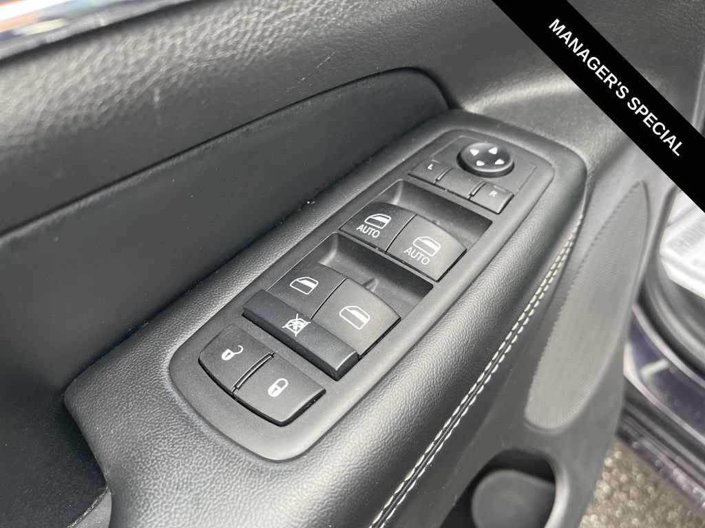 Used 2021 Jeep Grand Cherokee Limited w/ Quick Order Package 28K 80th AWD/4WD image 15
