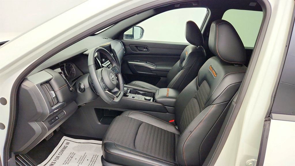 Used 2024 Nissan Pathfinder Rock Creek AWD/4WD image 19