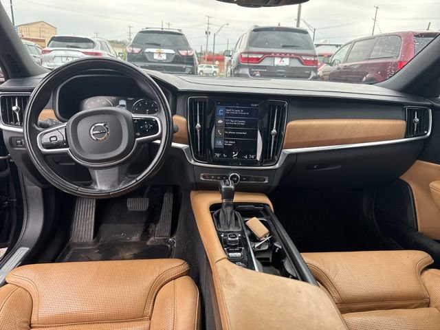Used 2017 Volvo S90 T6 Inscription w/ Climate Package image 15