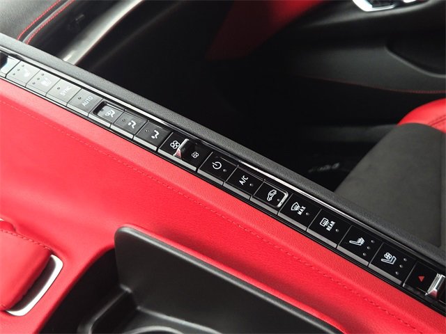 Used 2025 Chevrolet Corvette Stingray Preferred Conv w/ Z51 Performance Package image 19