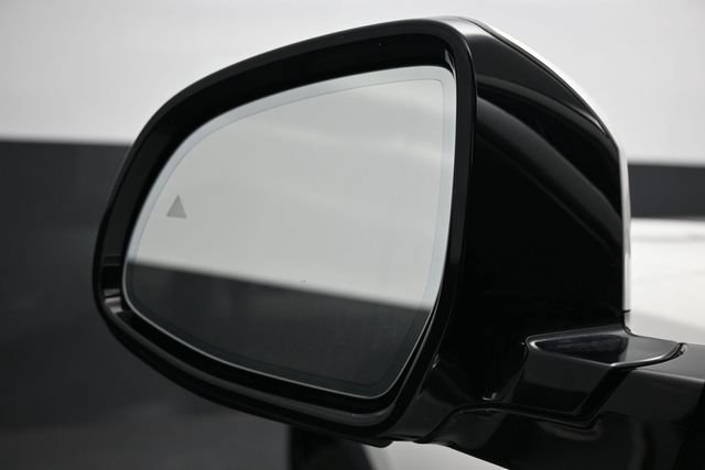 Used 2023 BMW X5 xDrive40i w/ Premium Package AWD/4WD image 4