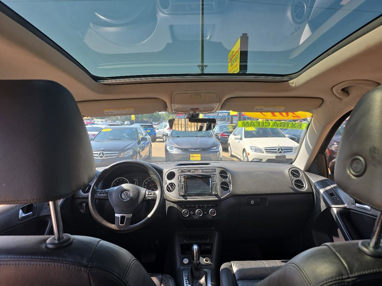 Used 2017 Volkswagen Tiguan Sport FWD image 24