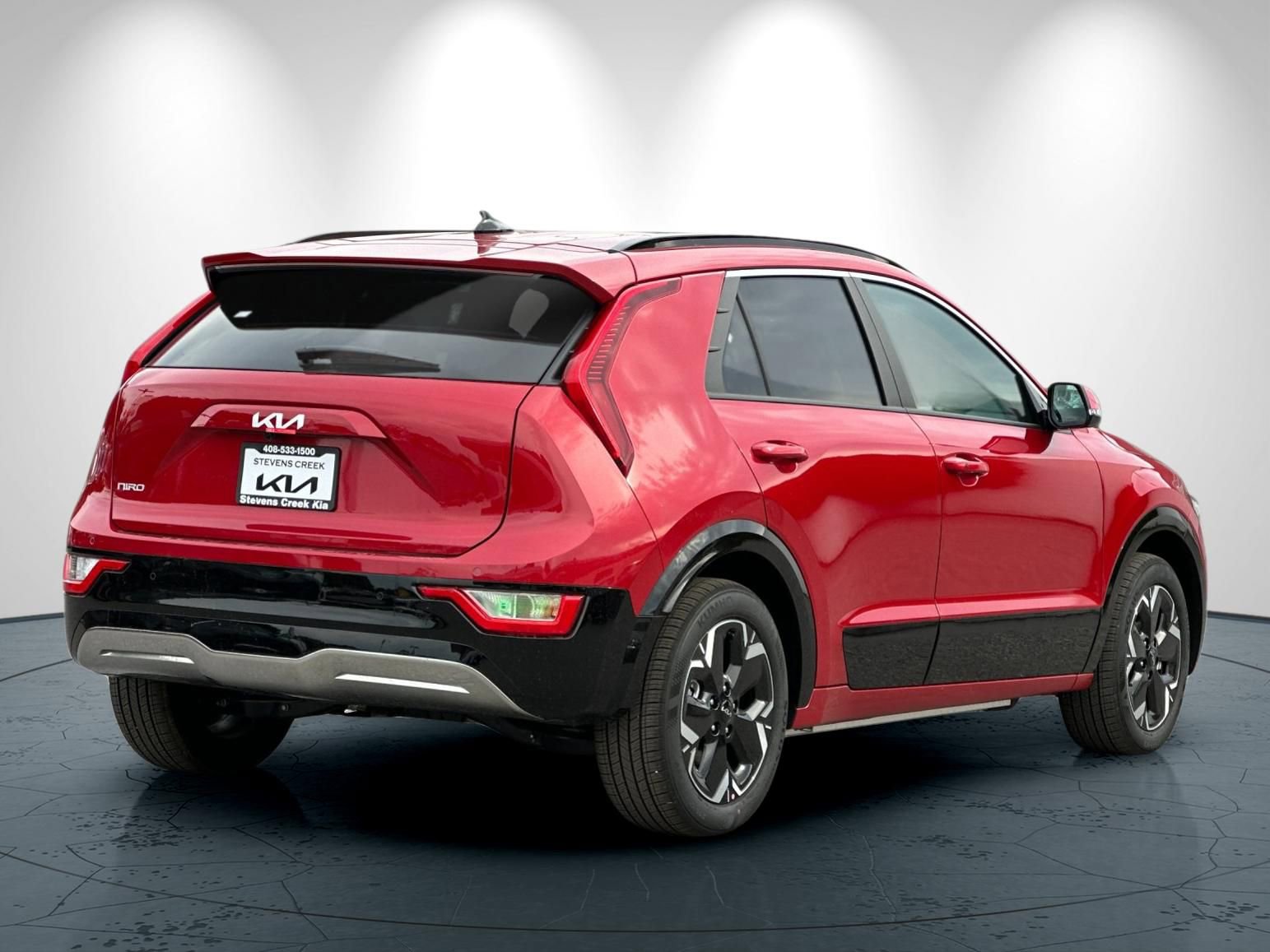 New 2026 Kia Niro Wind FWD image 4