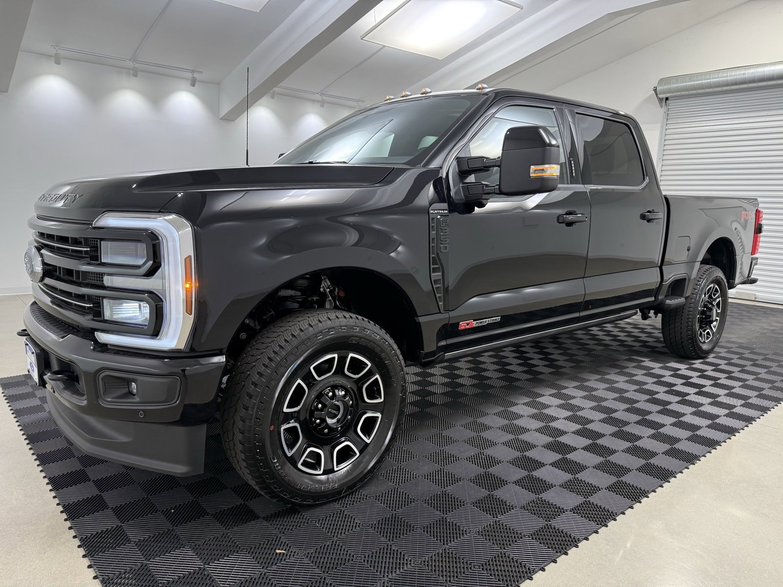 New 2026 Ford F350 Platinum image 3