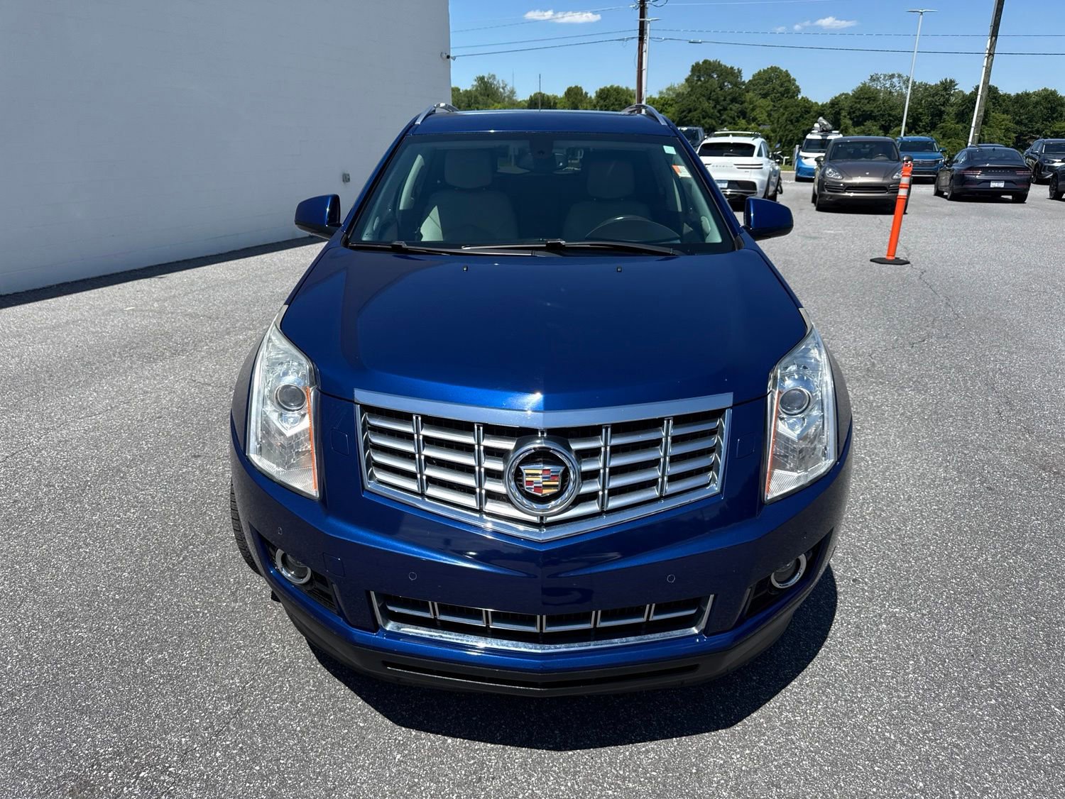 Used 2013 Cadillac SRX Performance FWD image 2