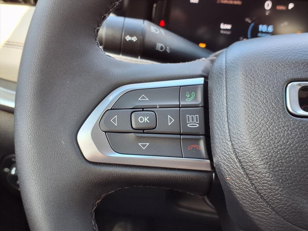 New 2026 Jeep Compass Limited image 17