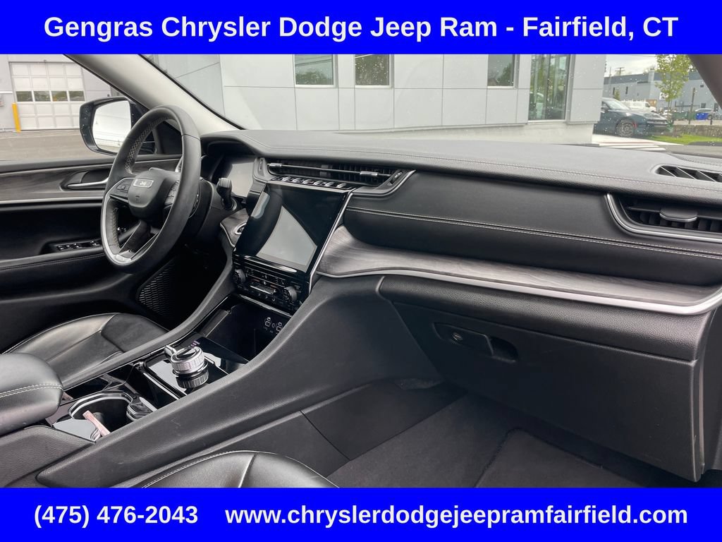 Certified 2023 Jeep Grand Cherokee Limited AWD/4WD image 16