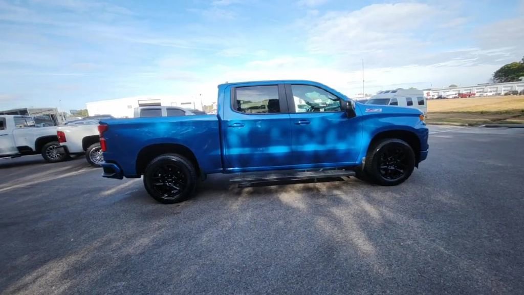 Certified 2023 Chevrolet Silverado 1500 RST image 5