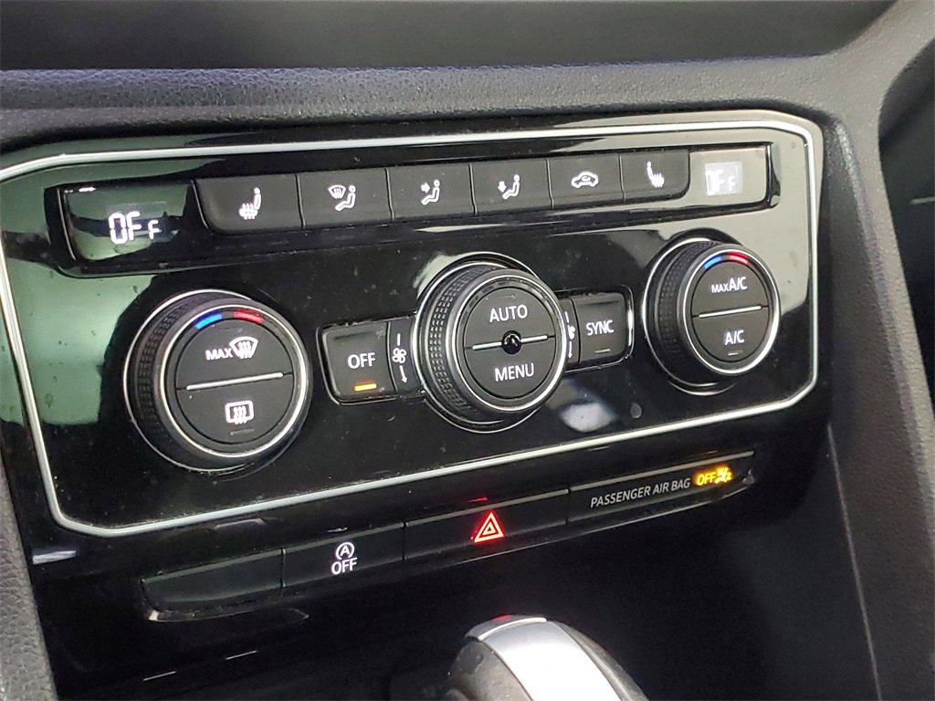 Used 2023 Volkswagen Atlas Cross Sport SEL R-Line image 21