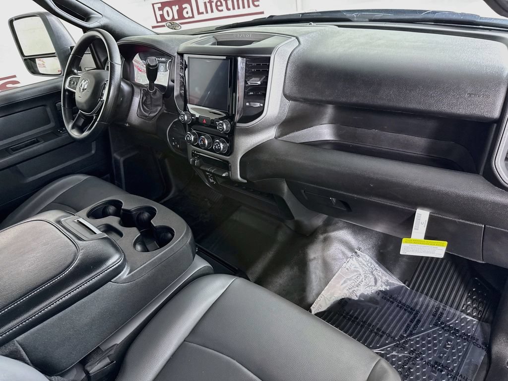 Used 2026 RAM 2500 Tradesman AWD/4WD image 31
