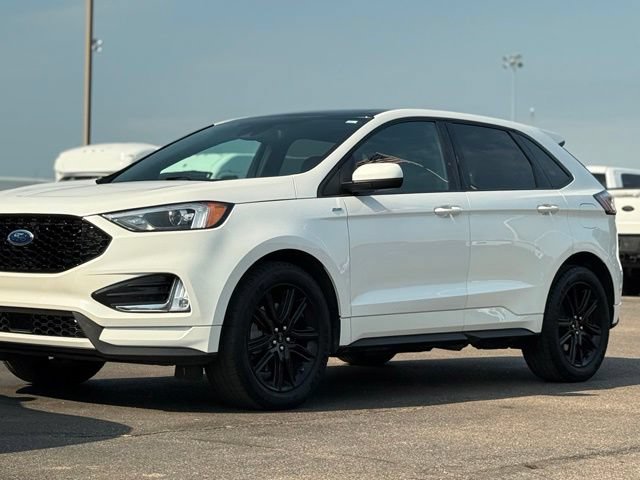 Certified 2023 Ford Edge ST-Line AWD/4WD image 42
