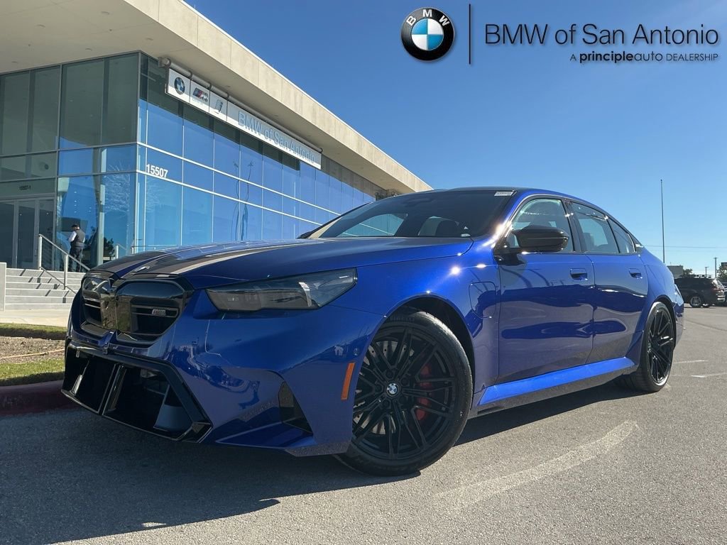 Certified 2026 BMW M5 w/ Carbon Package image 1