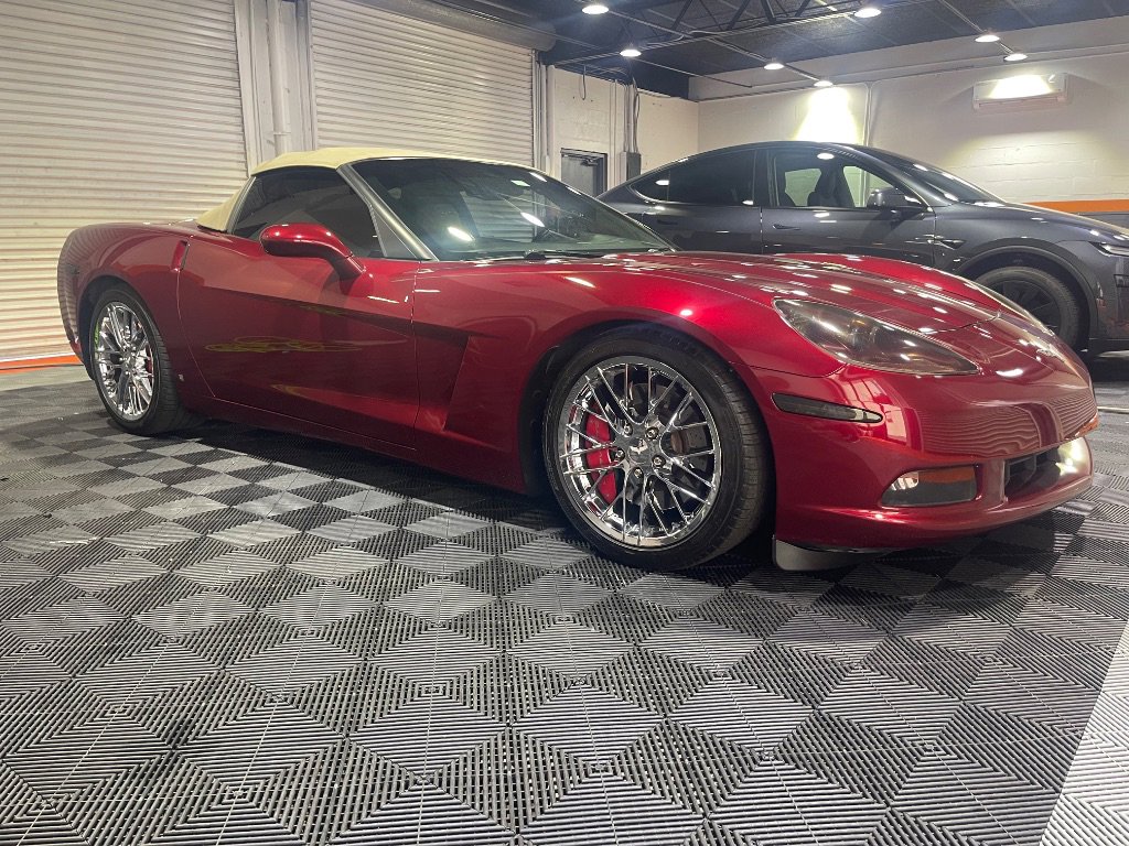 Used 2007 Chevrolet Corvette Convertible w/ Preferred Equipment Group image 26