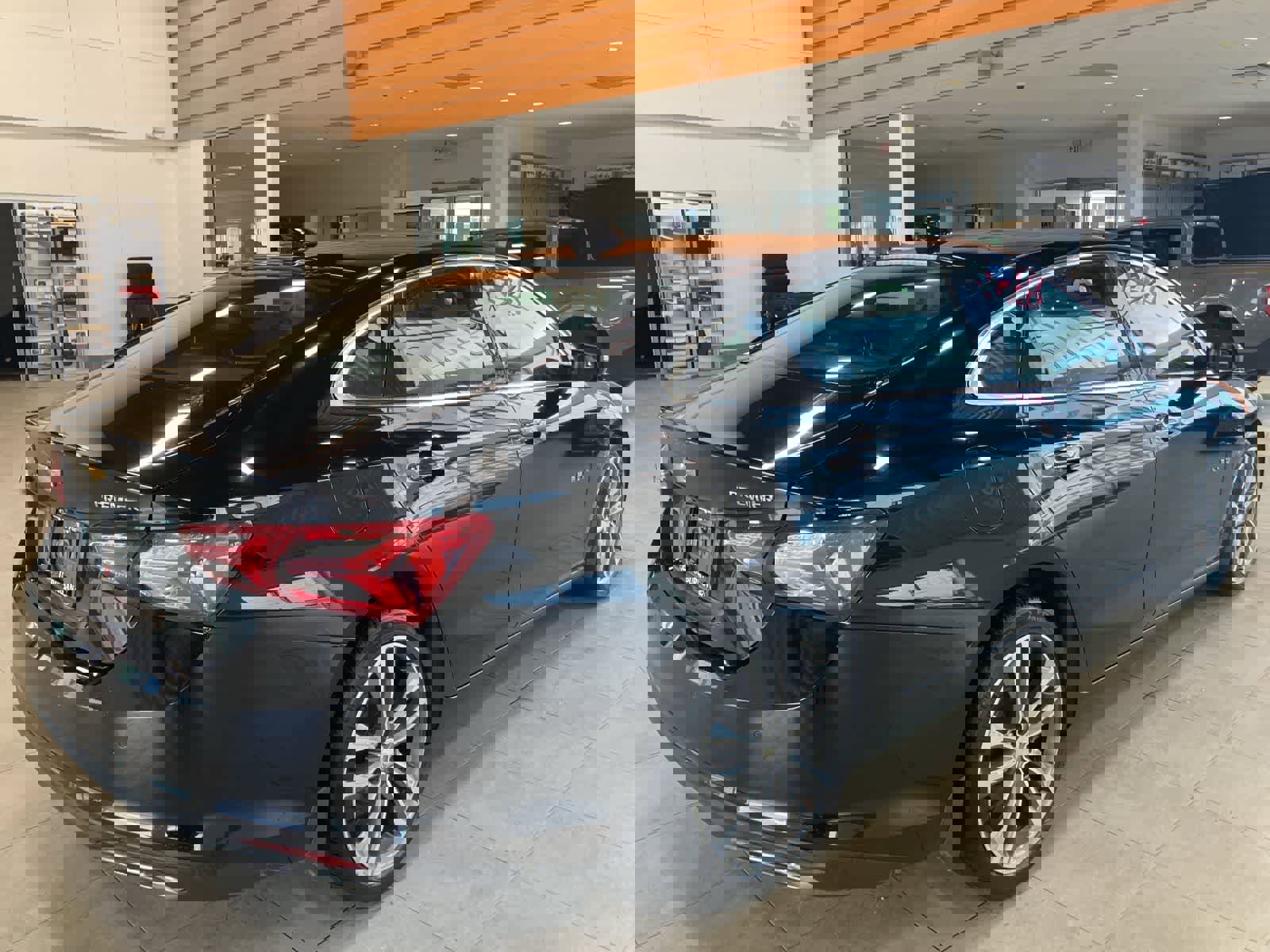 Used 2019 Chevrolet Malibu Premier image 5