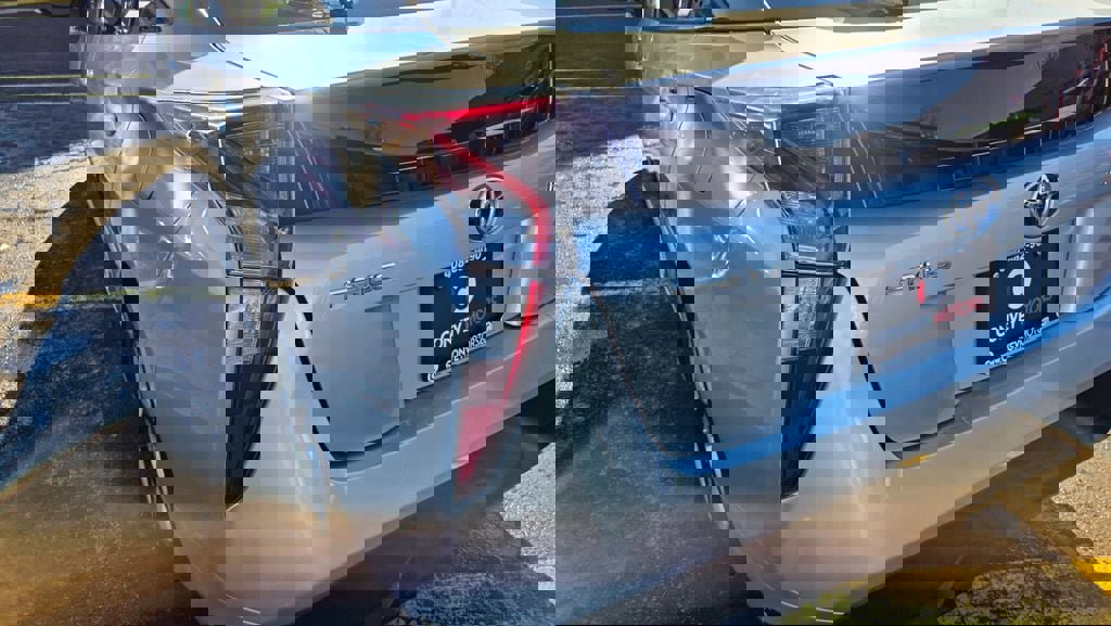 Used 2016 Toyota Prius Four Touring w/ Four Season Floor Mat Package image 46