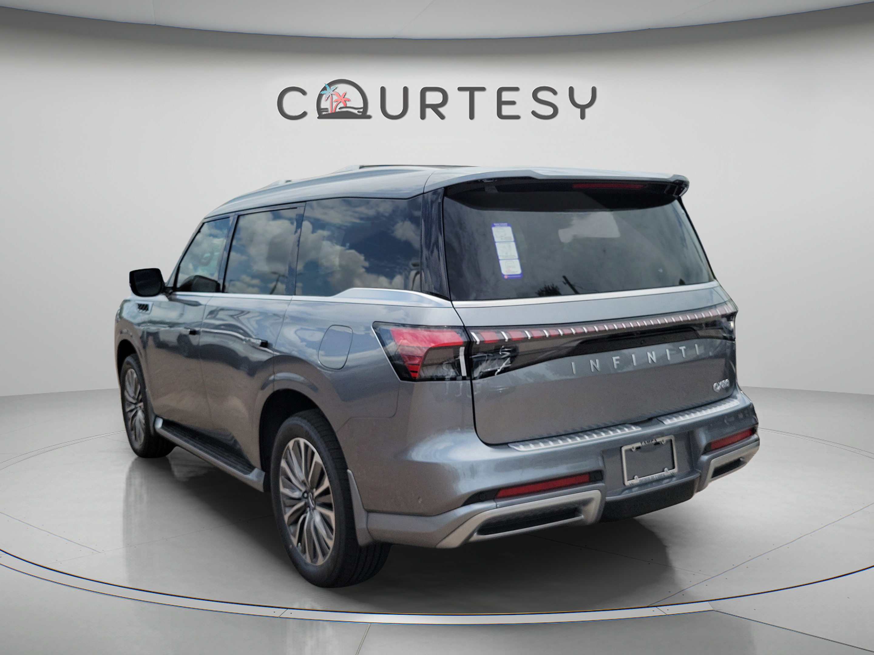 New 2026 INFINITI QX80 Luxe w/ Cargo Package RWD image 2