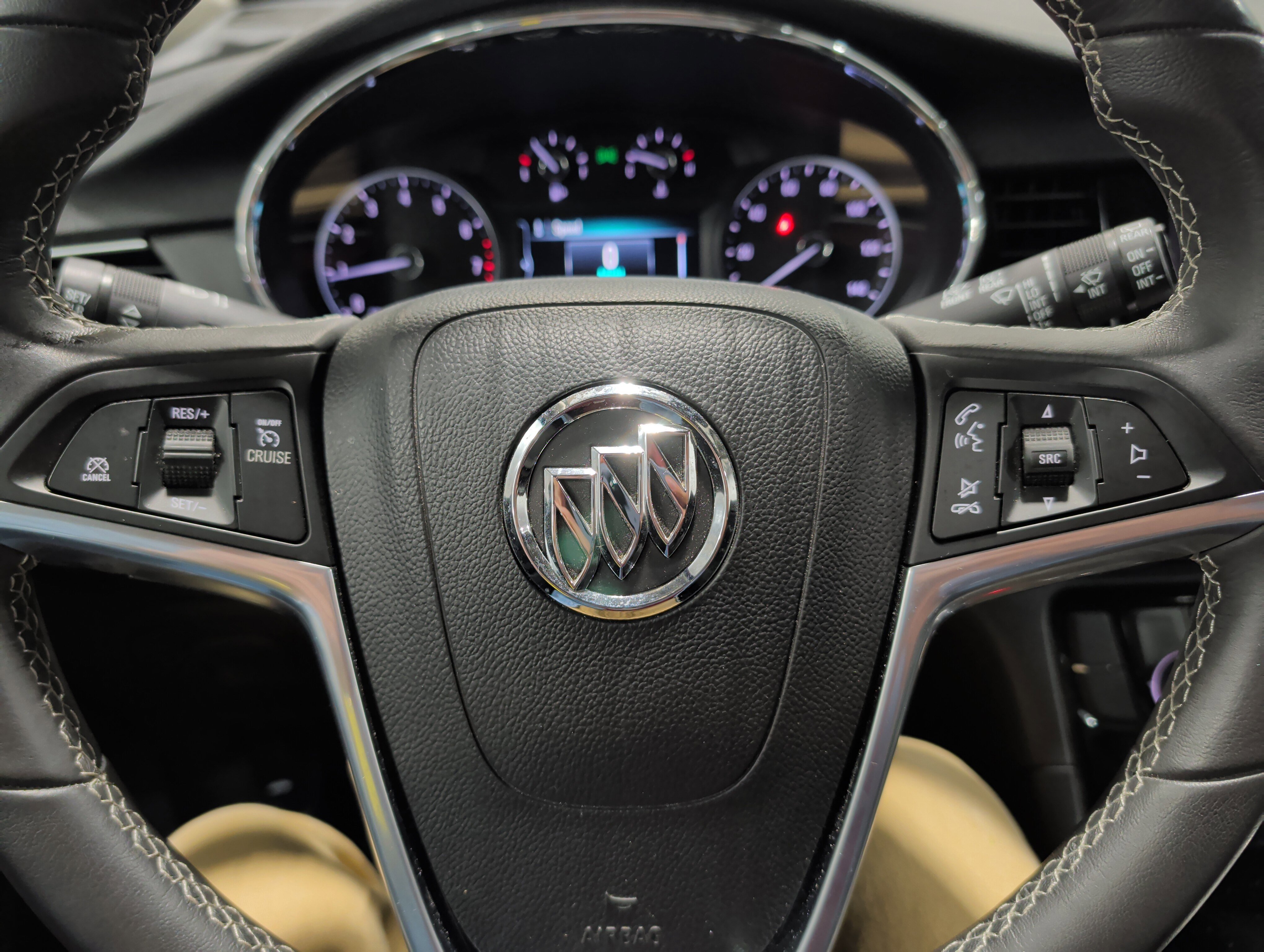Used 2022 Buick Encore Preferred w/ Safety Package AWD/4WD image 9