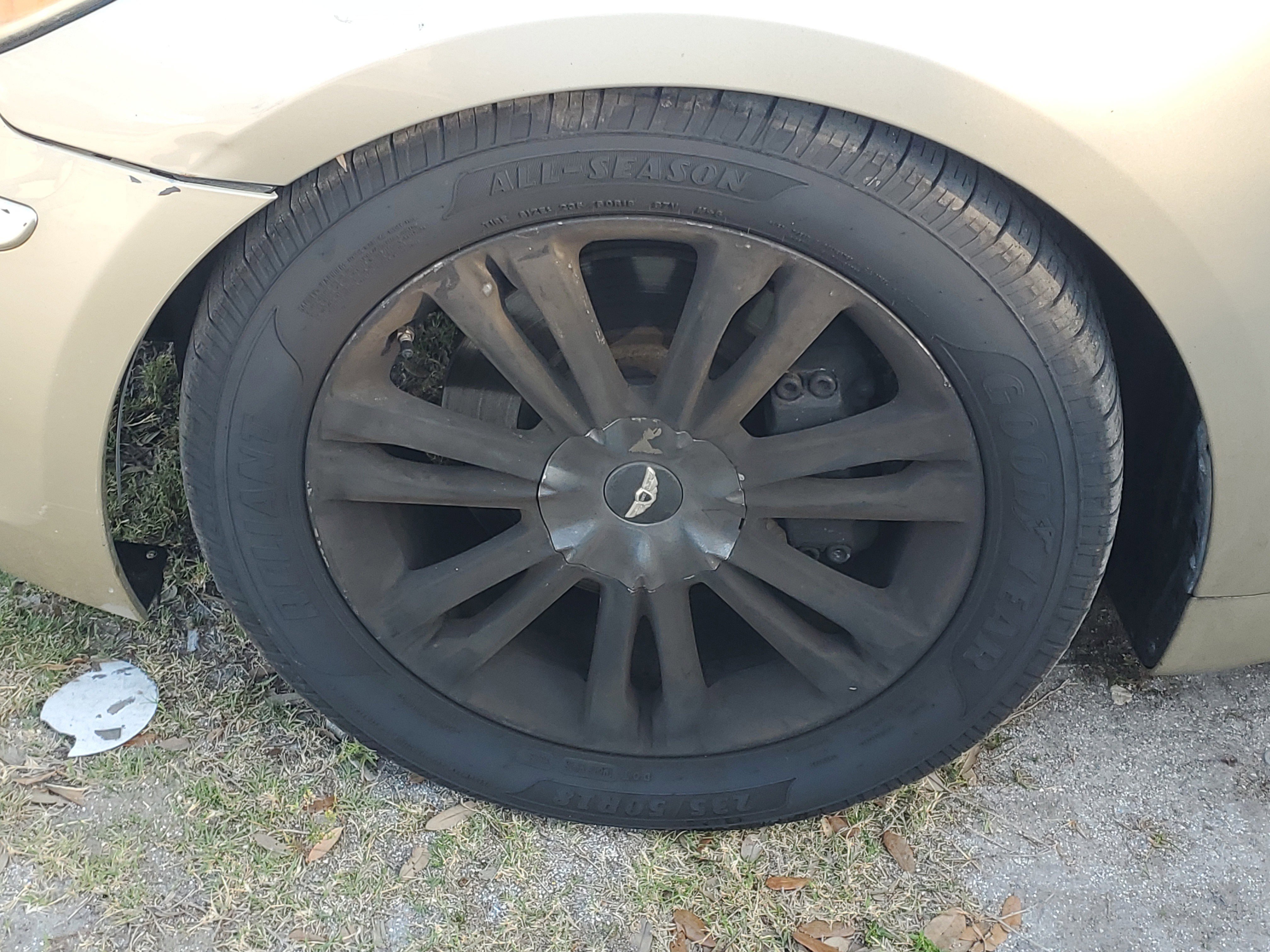 Used 2011 Hyundai Genesis 4.6 RWD image 4