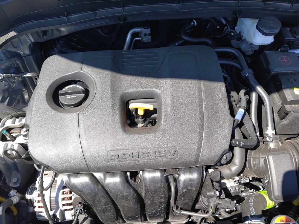 Used 2025 Kia Soul LX w/ LX Technology Package FWD image 30