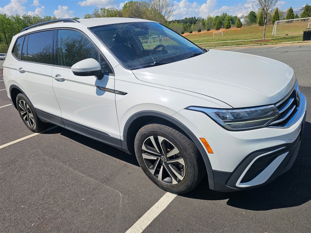 Used 2024 Volkswagen Tiguan S FWD image 1