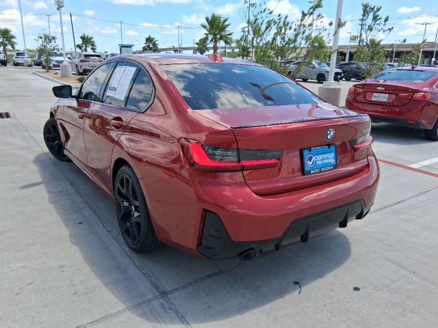Used 2025 BMW 330i Sedan w/ M Sport Package RWD image 4