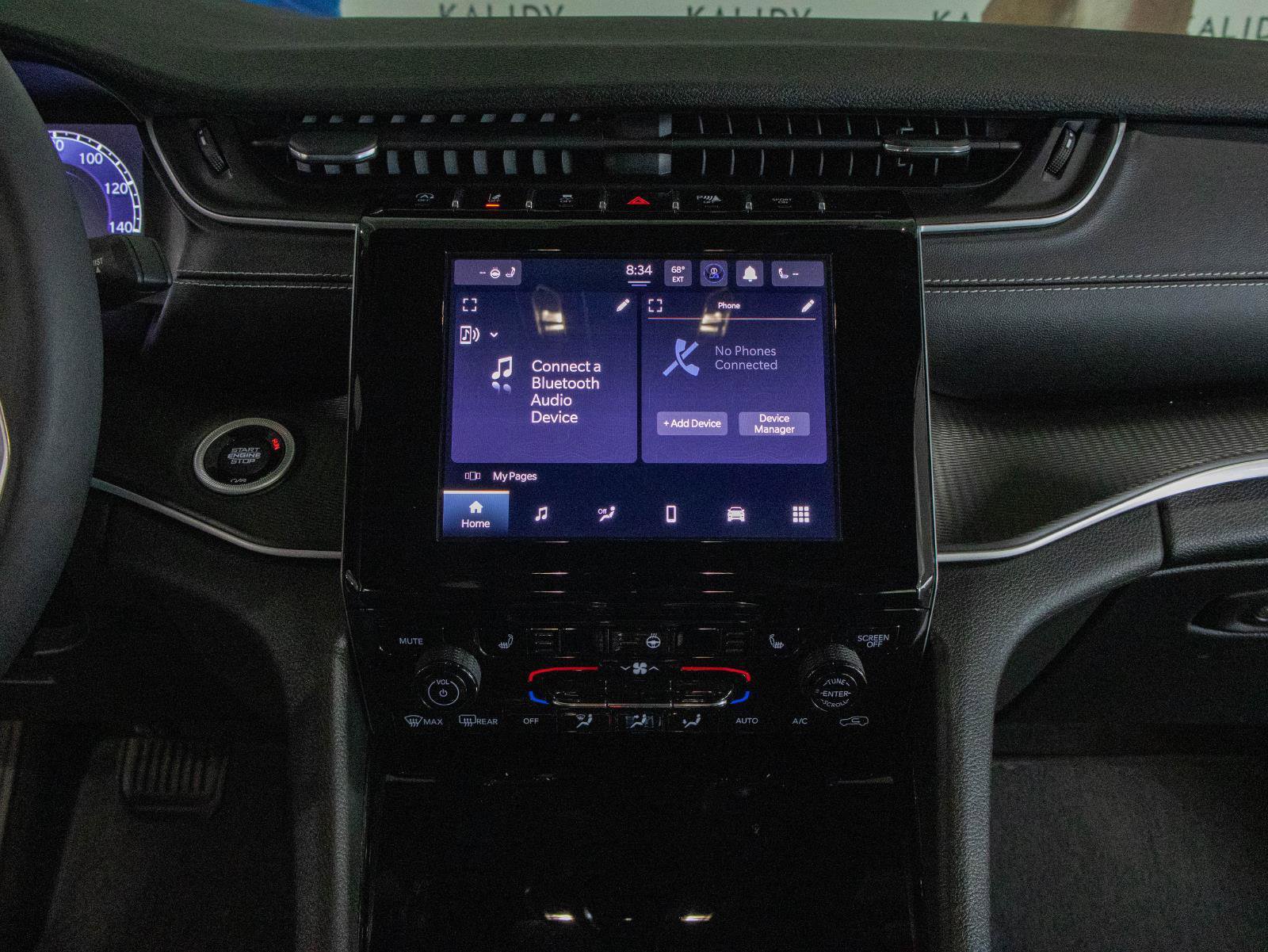 Used 2023 Jeep Grand Cherokee L Altitude image 4