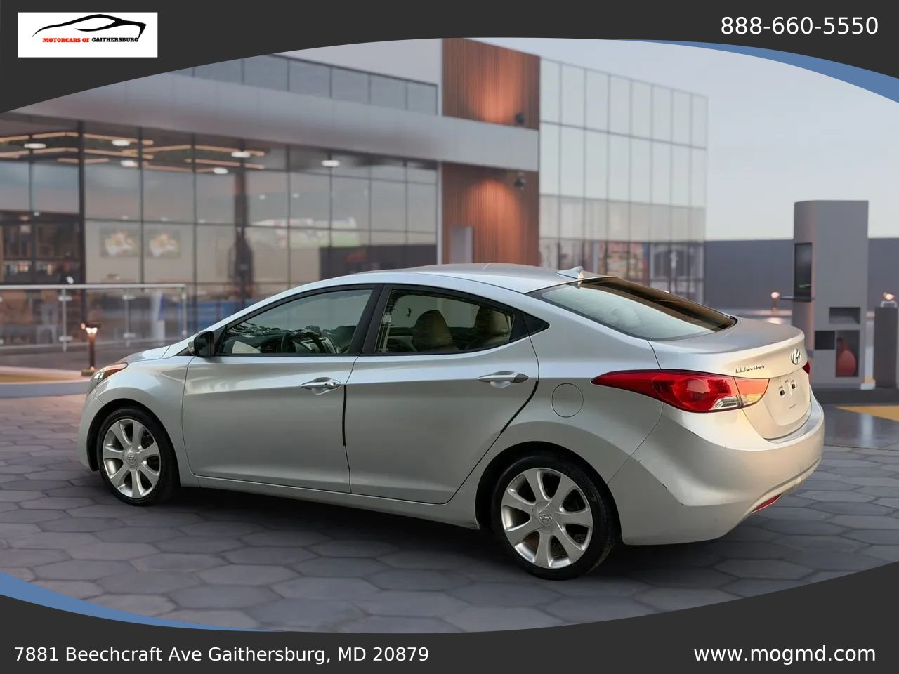 Used 2012 Hyundai Elantra Limited w/ Technology Pkg 5 FWD image 8