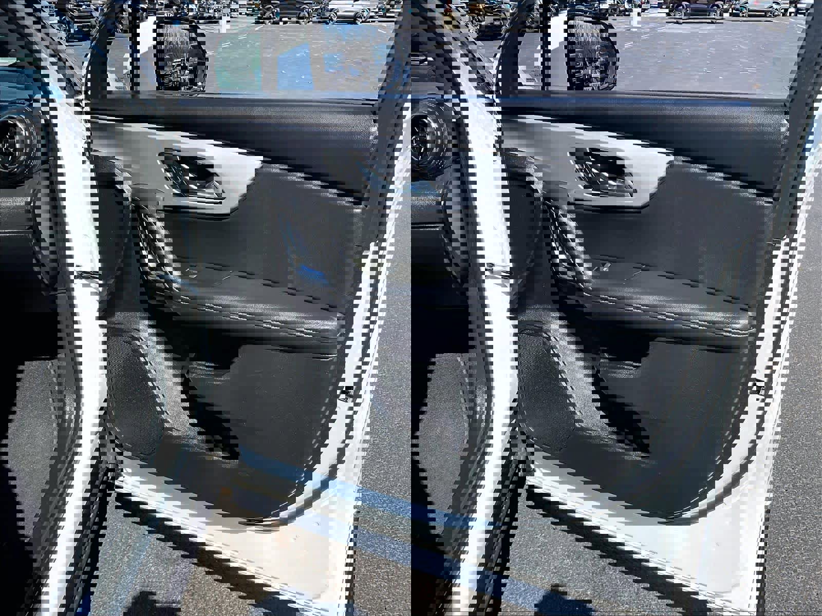 Used 2023 Chevrolet Blazer LT AWD/4WD image 12