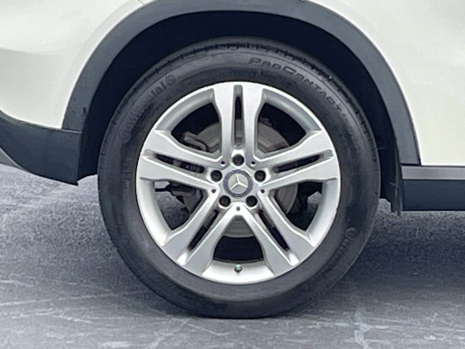 Used 2017 Mercedes-Benz GLA 250 4MATIC image 9