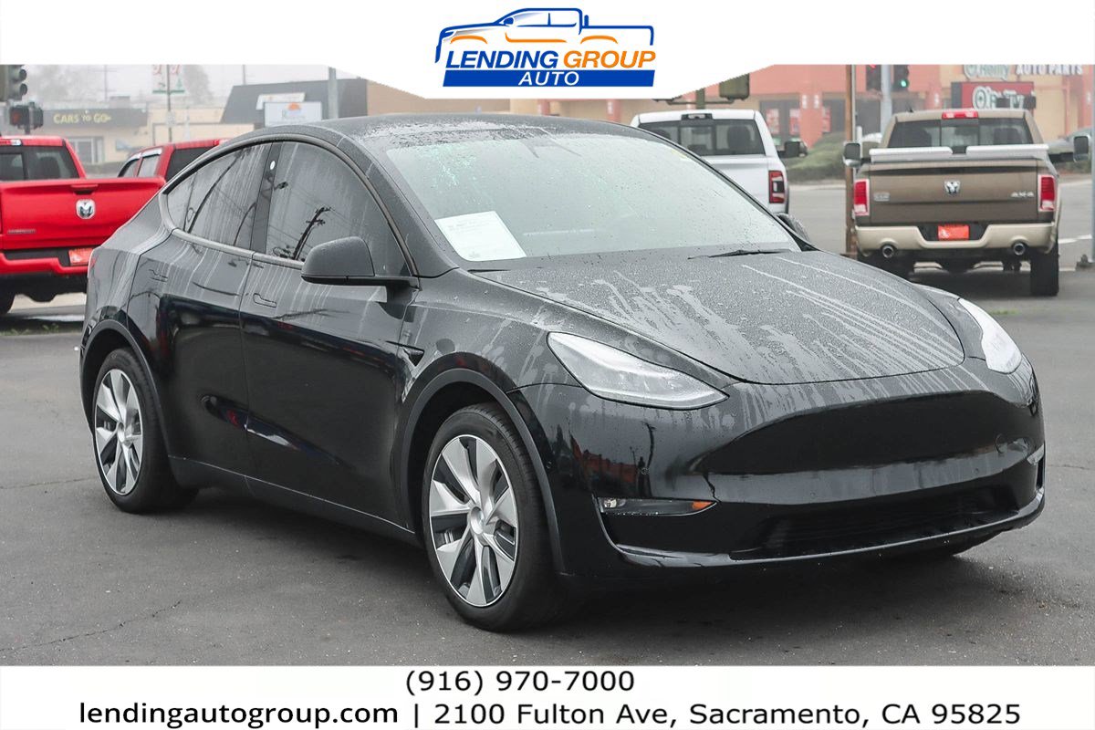 Used 2021 Tesla Model Y Long Range image 5
