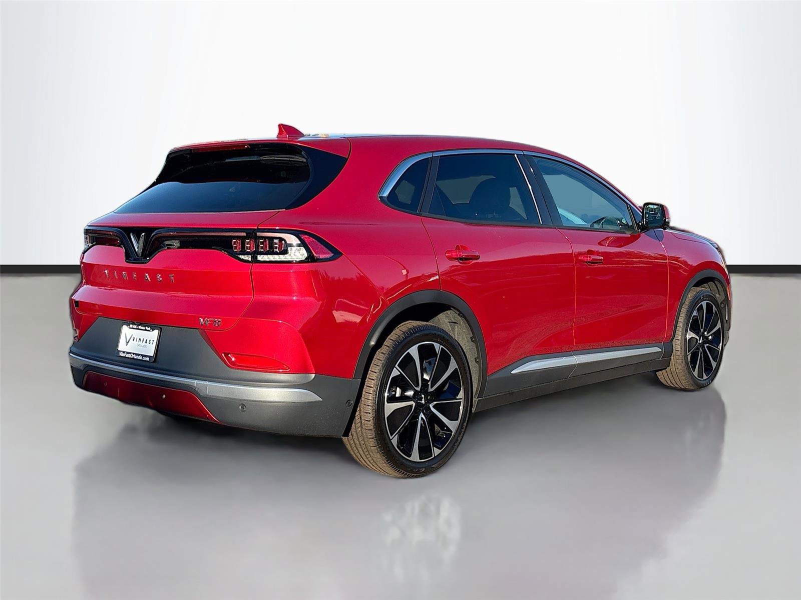 New 2025 VinFast VF 8 Plus image 7