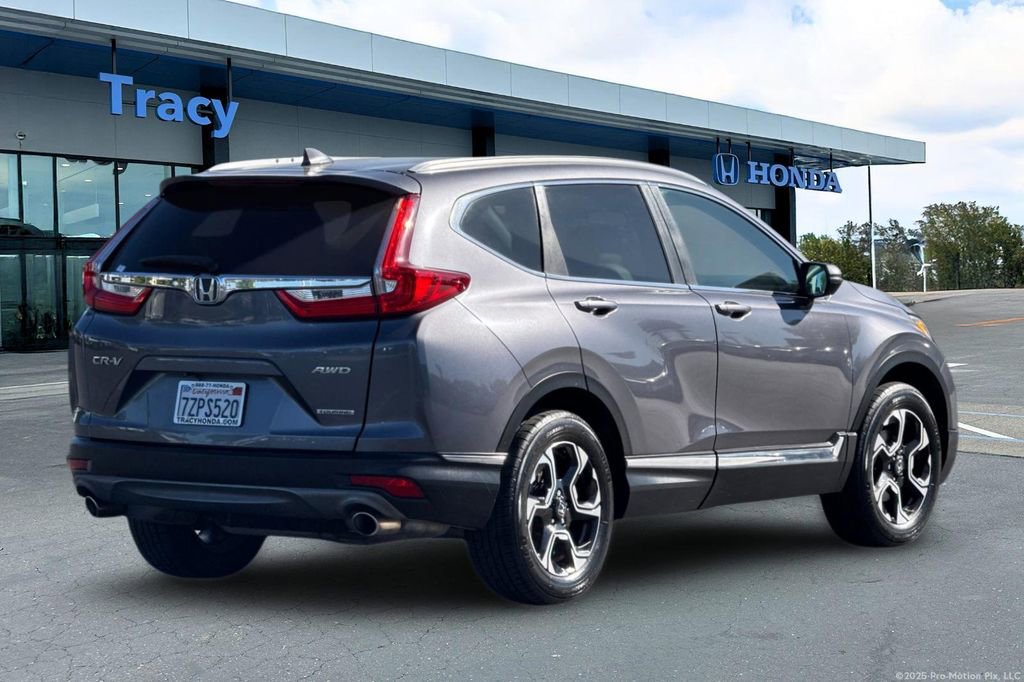 Used 2017 Honda CR-V Touring image 6