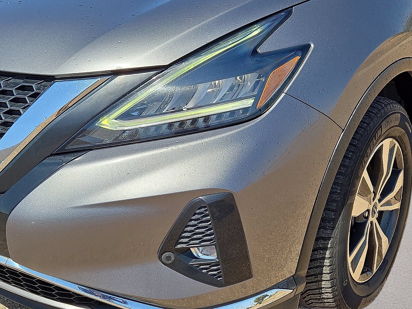 Used 2023 Nissan Murano SV FWD image 9